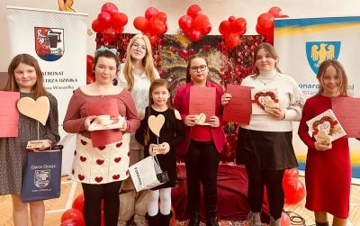 Miłość w piosenkach – wielki sukces uczennic SP2